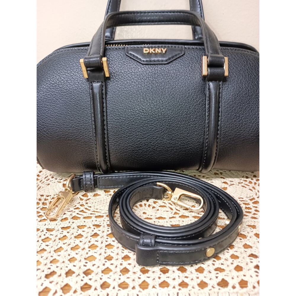 DKNY Cedar small satchel NWT - Picture 6 of 7